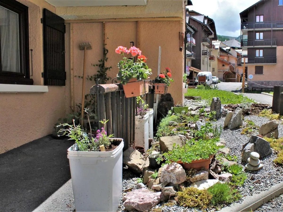 Studio Confortable Avec Balcon Pres Des Pistes, 4 Couchages - Risoul 1850 - Fr-1-330-496
